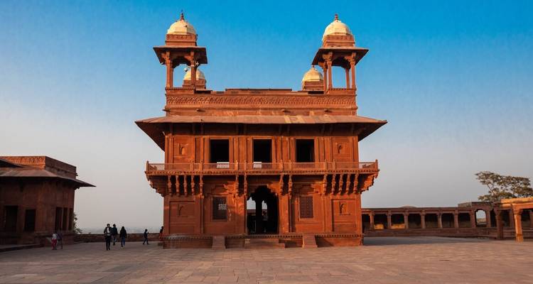 From Delhi: Taj Mahal Sunrise Private Day Trip with Fatehpur Sikri - Travel Creators Of India 3