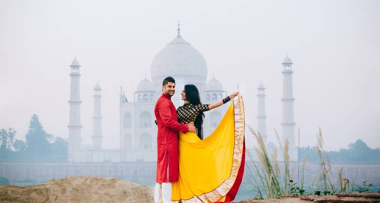 Celebración de Holi en Mathura Vrindavan con el viaje al triángulo de oro de la India - 2024 - Amazing India Tours 7