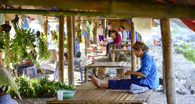 Vietnam atemporal: viaje de 12 días por Hanói, la bahía de Halong y Hoi An - Legend Travel Group 6