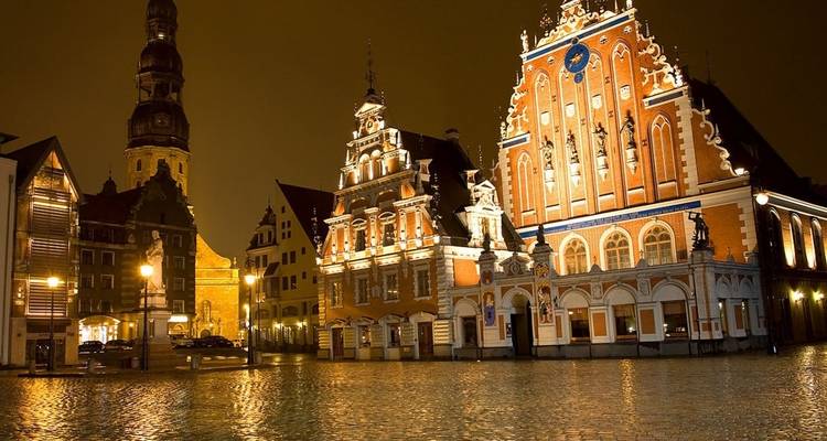 Tournée en Pologne et dans les États baltes - Smart Travel OU 10