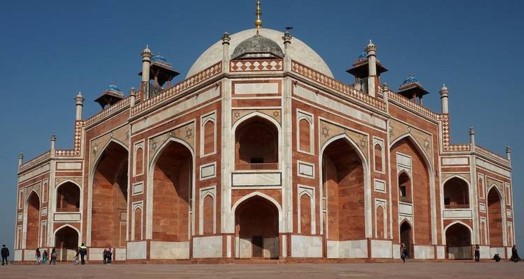 Heart of India: Tigers, Temples & Taj Mahal Luxury Tour - 11 Days - Amazing India Tours 8