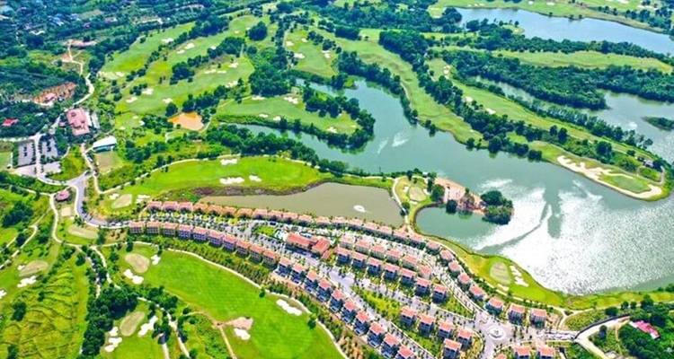 13 jours Golf d'élite et sites historiques du Vietnam - Hoi An Express 8