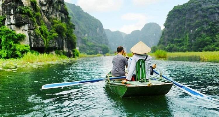 Découvrez Hanoi, la baie d'Halong et Ninh Binh 6 jours et 5 nuits - Asia Pacific Travel 10