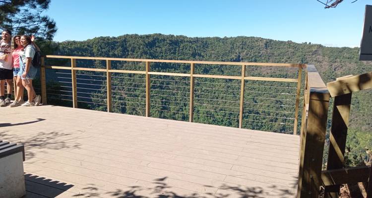 Maya Triangle : El Salvador, Copan Ruins  &  Guatemala     8 Days - Inter Tours 8