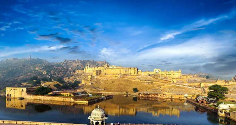 Triangle d'or avec circuit dans le nord-est - Golden Triangle India Tours 1