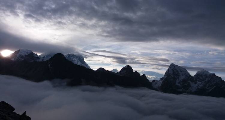 Senderismo de 12 días por el valle de Gokyo - Sherpa Expedition Teams 7