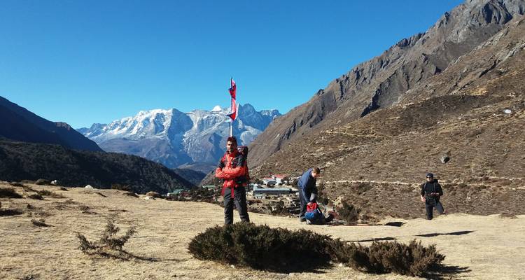 Excursionismo de 10 días al campamento base del Everest - Sherpa Expedition Teams 7