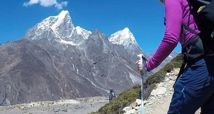 Excursión al campamento base del Everest - 12 días - Sherpa Expedition Teams 4
