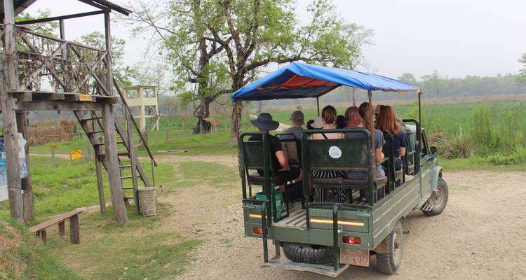 Paquete turístico de Chitwan 2 noches y 3 días de safari por la selva con recogida - Welcome Nepal Treks 7
