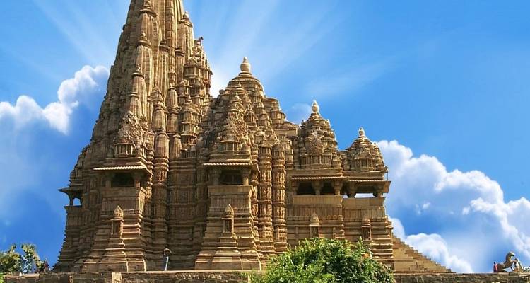 L'Inde du Nord sacrée : Delhi, Varanasi, Allahabad, Khajuraho et le Gange himalayen - MTA Destination Management Company 10