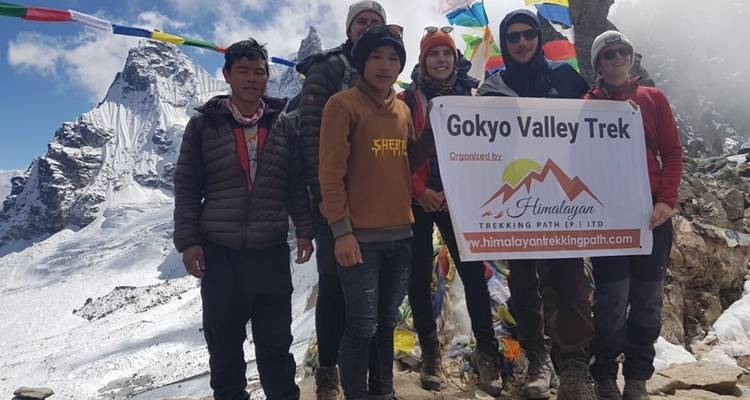 Trekking dans la vallée de Gokyo - Himalayan Trekking Path P.Ltd 1