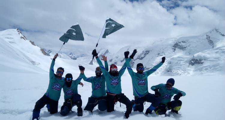 14 días de excursionismo en Chilinji y Chapursan paso del valle - 5 247 m - Pakistán - Rock Valley Tours Pvt Ltd 3