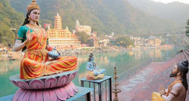 Taj Mahal Tour with Yoga - Golden Triangle India Tours 1