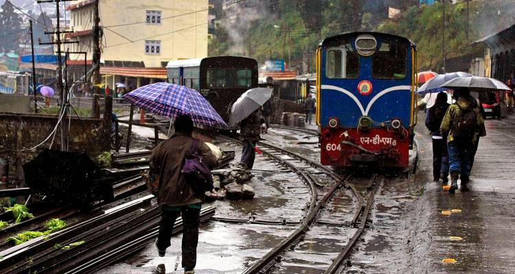 North East Delight with Kalimpong - Golden Triangle India Tours 4