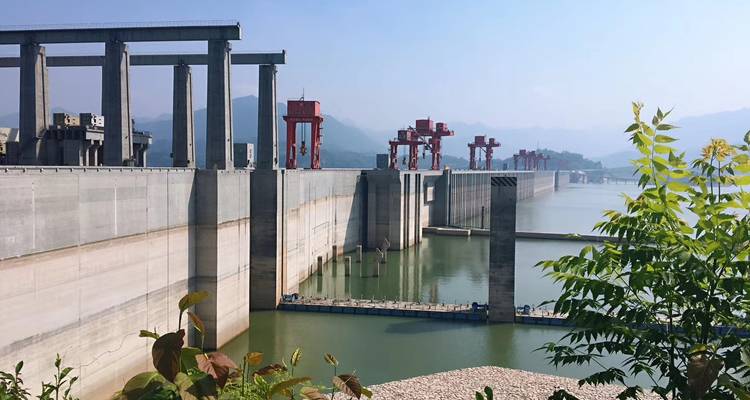 Yangtze River Deluxe Cruise 5D/4N from Yichang to Chongqing - Silk Road Trips 2