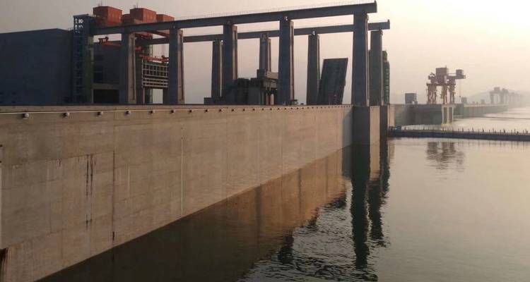 Yangtze River Deluxe Cruise 5D/4N from Yichang to Chongqing - Silk Road Trips 4
