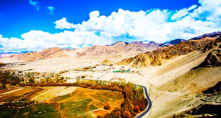 13 Days Romantic Golden Triangle Tour with Leh and Ladakh(ALL INCLUSIVE) - Travel Con 2
