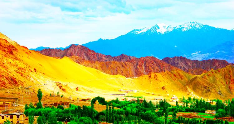13 Days Romantic Golden Triangle Tour with Leh and Ladakh(ALL INCLUSIVE) - Travel Con 3