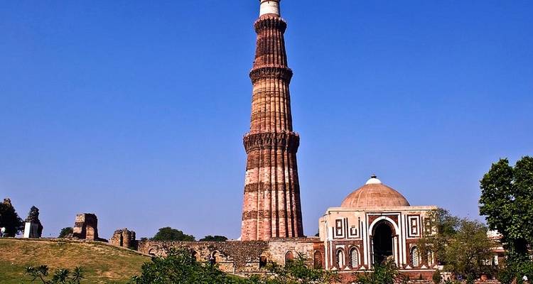 India Top Selling Golden Triangle Tour with Meals and Sunrise Taj Mahal - World Travel Experiences 4