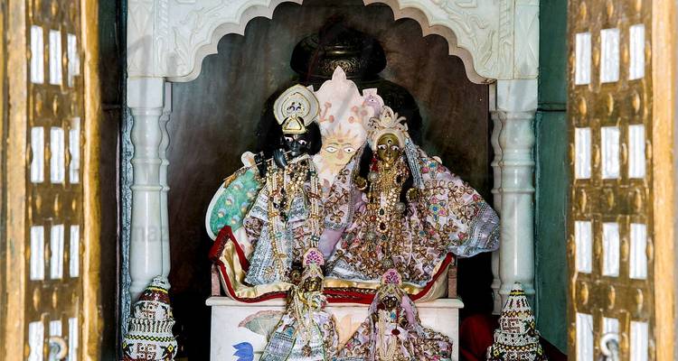 Divine Krishna Trail: Mathura Vrindavan Sacred Journey Day Tour from Delhi - Agora Voyages OPC Pvt Ltd 4