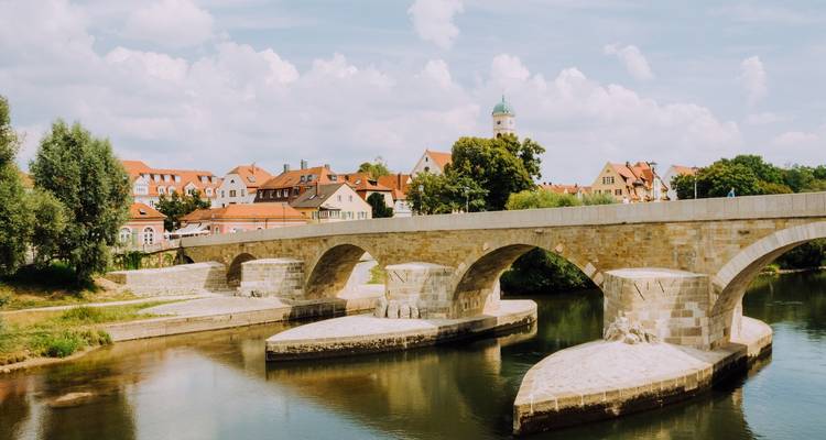 Romantic Danube Regensburg to Budapest - Viking Cruises 1