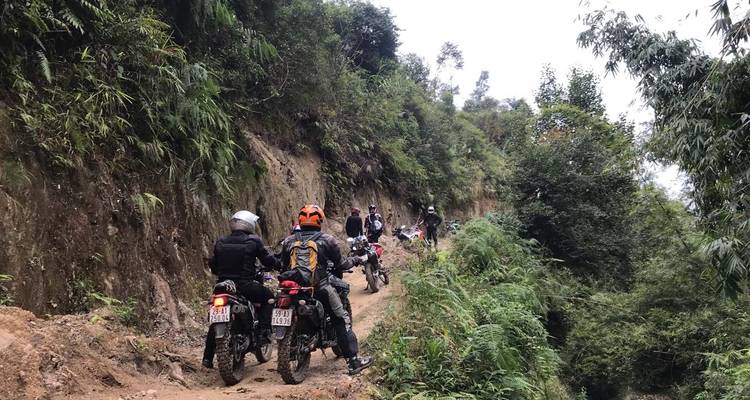 Espectacular ruta en moto por el norte hasta Ha Giang pasando por Ba Be, Cao Bang y Dong Van - DNQ Travel 3