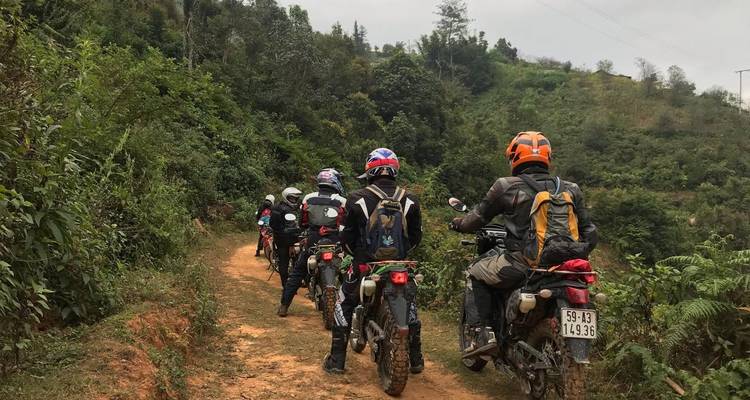 Espectacular ruta en moto por el norte hasta Ha Giang pasando por Ba Be, Cao Bang y Dong Van - DNQ Travel 7