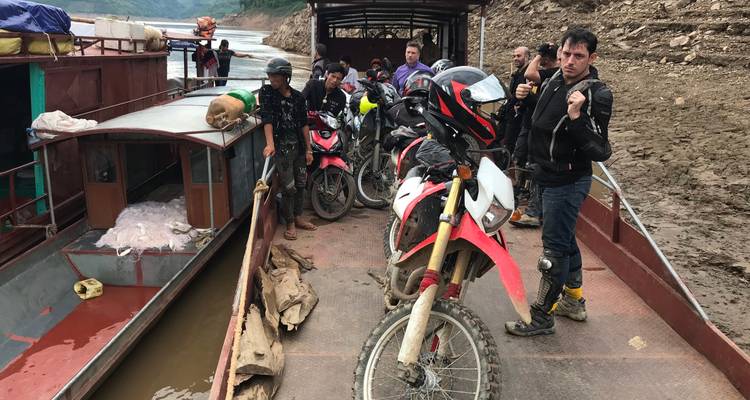 Circuit moto au Vietnam à Ha Giang, Cao Bang via Sapa, Bac Ha, Yen Bai - DNQ Travel 9