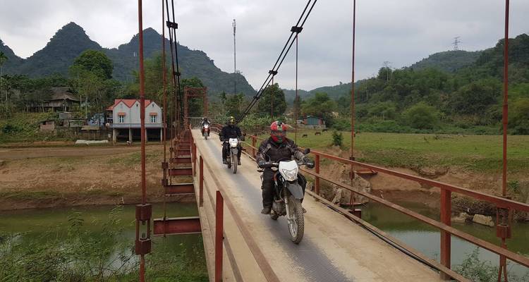 Ruta en moto todoterreno por Vietnam hasta Ha Giang pasando por Dong Van, Meo Vac y el lago Ba Be - DNQ Travel 8