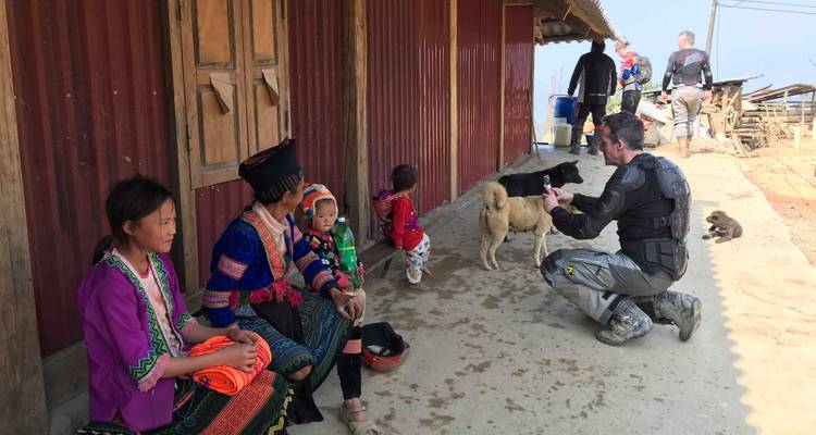 Ruta en moto por Vietnam más vendida Sapa, Ha Giang, Mai Chau - 10 días - DNQ Travel 1