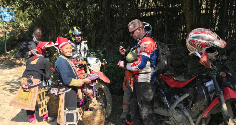 Ruta en moto por Vietnam más vendida Sapa, Ha Giang, Mai Chau - 10 días - DNQ Travel 6