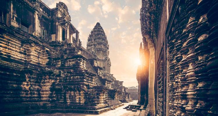 Explorador del Complejo de Angkor - Asia Links Travel Company 3