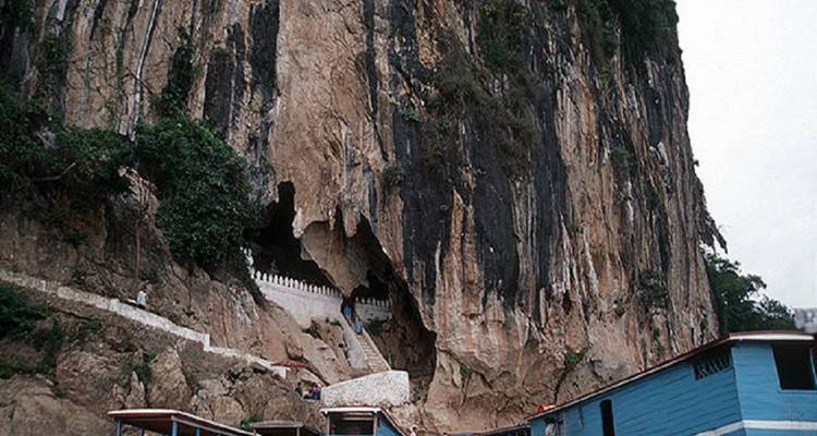 Laos and Vietnam Discovery 14 Days - Bravo Indochina Tours 2