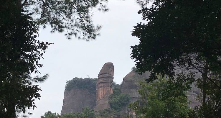 Visite privée de 3 jours du canyon de Gulong, du corridor des pics et du mont Danxia depuis Guangzhou - Silk Road Trips 4