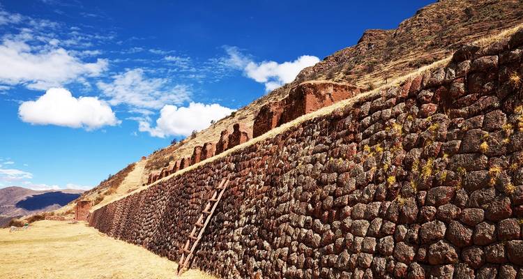 Caminata Huchuy Qosqo a Machu Picchu - Inkayni Peru Tours 3