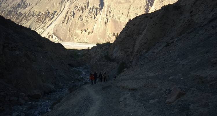 22 jours, 4 jours de Treks faciles et modérées avec des promenades à Diran BC et Fairy Meadows - Rock Valley Tours Pvt Ltd 1