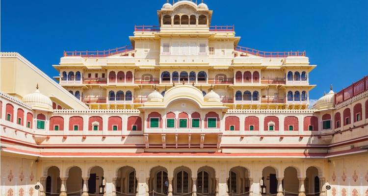 Circuito especial triángulo de oro Mandawa con Varanasi todo incluido - Real viaggi india  4