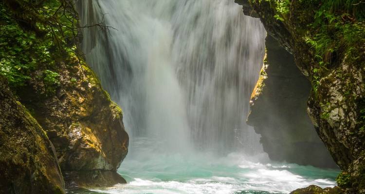 Eslovenia paseos por el río turquesa - Helia Travel Agency 2