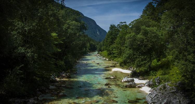Eslovenia paseos por el río turquesa - Helia Travel Agency 9