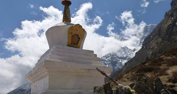 Gokyo Lake Trek - Wonders of Himalayas - Mountain Rock Treks And Expedition 2