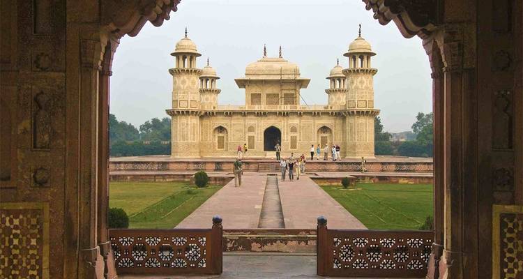 Circuit de luxe dans le triangle d'or avec Varanasi et le Népal, tout compris - Real viaggi india  1