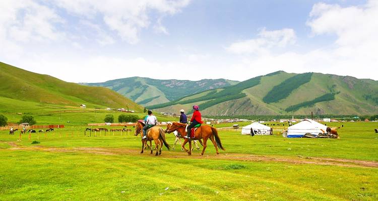 Viaje a medida al Festival de Naadam, con guía y conductor privados - Agate Travel 8