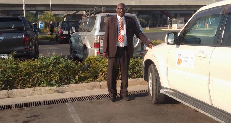 Accueil chaleureux à l'aéroport international de Lusaka et transfert vers la ville de Lusaka. - Lochinvar Safaris 8