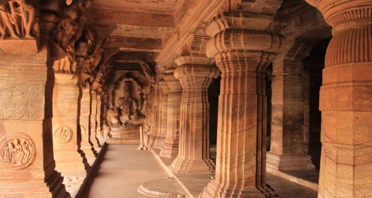 Circuit à Hampi Badami Aihole Pattadakal - 6 jours - TTI TOURS 3