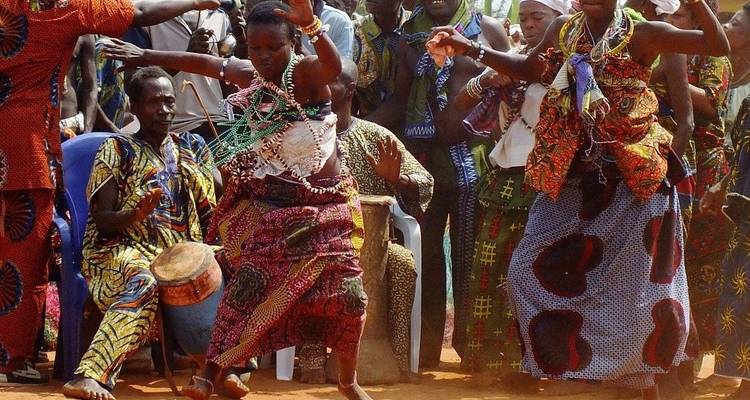 Expediciones a Benín 23 días /22noches - Across Africa Tours & Travel 1