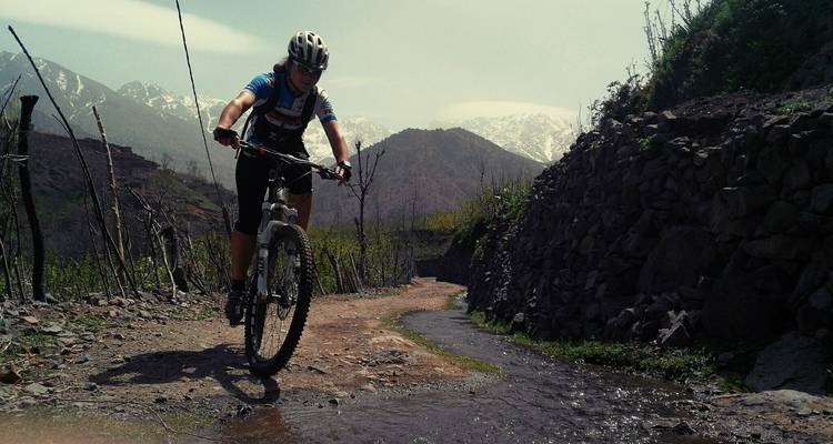 2 jours de vélo facile dans les montagnes de l'Atlas - MTB in Morocco 2