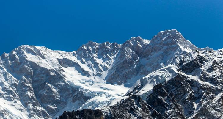 Excursionismo en campamento base del Kanchenjunga - Himalayan Trekking Path P.Ltd 2