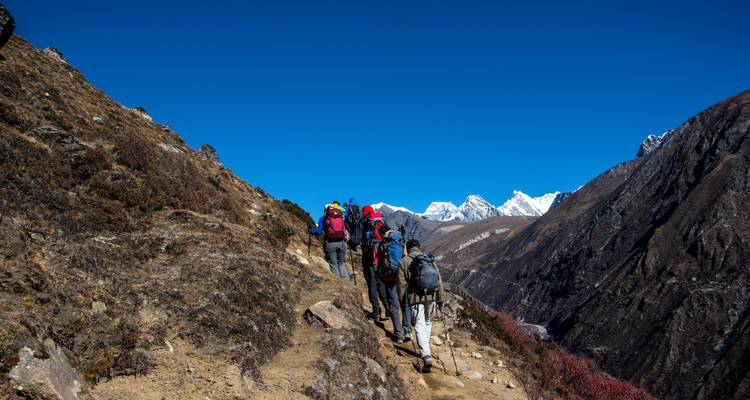 Excursionismo en campamento base del Kanchenjunga - Himalayan Trekking Path P.Ltd 4