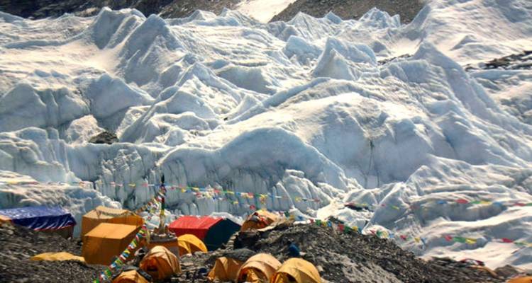 Excursión al campamento base del Everest 7 días - Sherpa Expedition & Trekking Pvt. Ltd. 3