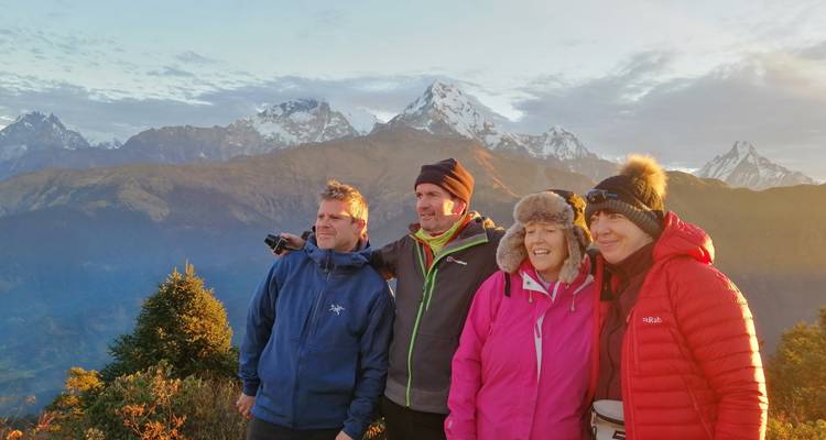 Ghorepani Poon Hill Trek 7 jours - Sherpa Expedition Teams 4